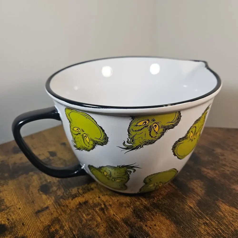 The Grinch 10 Cup Ceramic Christmas Batter Mixing Bowl Spout Handle Dr Seuss